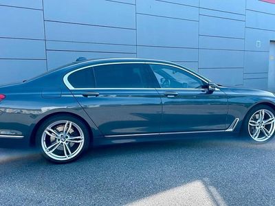 BMW 740L