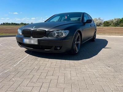 BMW 730