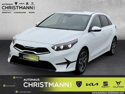 Nuova Kia Ceed Style 101 CV (74 kW) 2026 Bianco Utilitaria