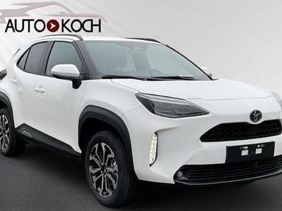 Neu Toyota Yaris Cross 130 PS (95 kW) 2025 Weiß SUV