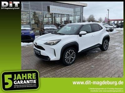 Gebraucht Toyota Yaris Hybrid Elegant 116 PS (85 kW) 2022 Schneeweiß