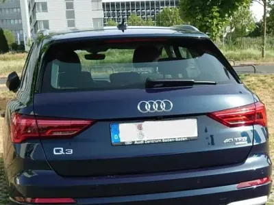 Gebraucht Audi Q3 Advanced 190 PS (139 kW) 2020 Blau SUV