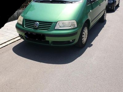 VW Sharan