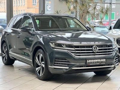 Gebraucht VW Touareg Atmosphere 286 PS (210 kW) 2019 Juniper green metallic SUV
