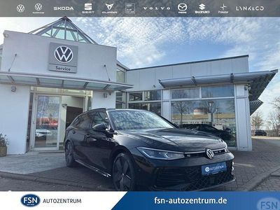 Second-hand VW Passat R-line 150 CP (110 kW) 2025 Negru Break