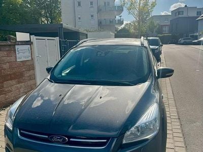 Usata Ford Kuga Titanium 150 CV (110 kW) 2016 Grigio SUV