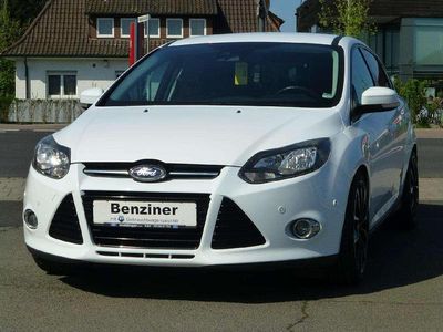 Usata Ford Focus Titanium 182 CV (133 kW) 2013 Bianco Berlina