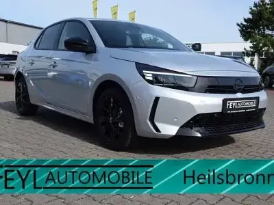 Gebraucht Opel Corsa 101 PS (74 kW) 2024 Silber Kleinwagen
