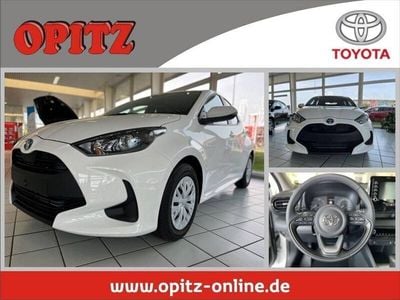 Gebraucht Toyota Yaris Hybrid Business Edition 116 PS (85 kW) 2023 Weiß Kleinwagen