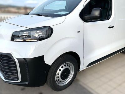Gebraucht Toyota Proace 144 PS (105 kW) 2024 Weiß Van / Kleinbus