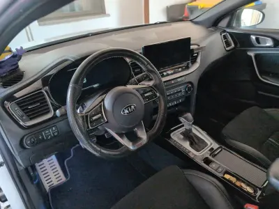 Gebraucht Kia ProCeed 136 PS (100 kW) 2020 Weiß Kombi