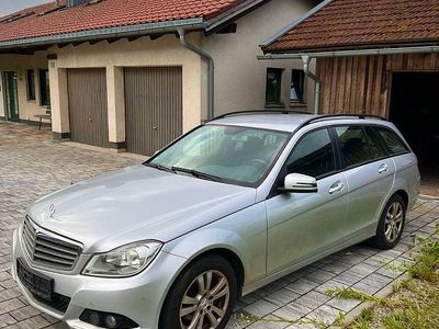 Mercedes 220
