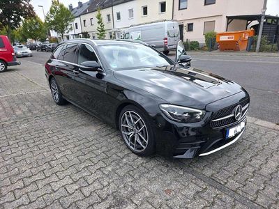 Gebraucht Mercedes E220 AMG line 201 PS (147 kW) 2021 Schwarz Kombi