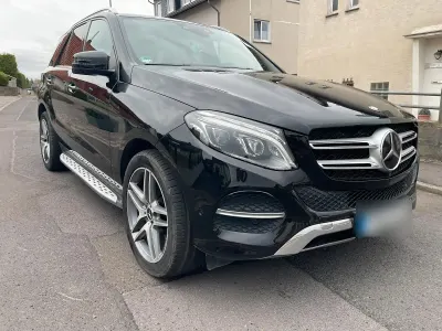 Gebraucht Mercedes GLE250 204 PS (150 kW) 2016 Schwarz SUV