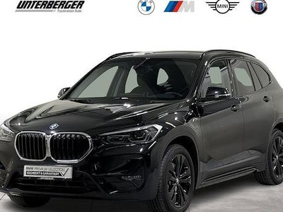 Gebraucht BMW X1 Sport Line 220 PS (161 kW) 2022 Saphirschwarz SUV
