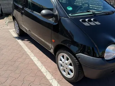 Używany Renault Twingo 58 KM (42 kW) 2002 Czarny Hatchback