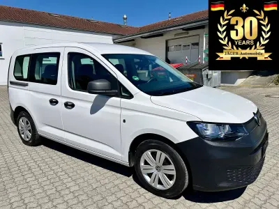 Second-hand VW Caddy 114 CP (83 kW) 2021 Alb Monovolum