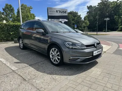 Gebraucht VW Golf VII Highline 150 PS (110 kW) 2020 Limousine