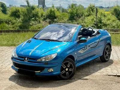 Gebraucht Peugeot 206 CC Sport 109 PS (80 kW) 2007 Blau Cabrio