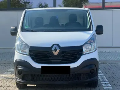 Gebraucht Renault Trafic 109 PS (80 kW) 2016 Weiß Van / Kleinbus