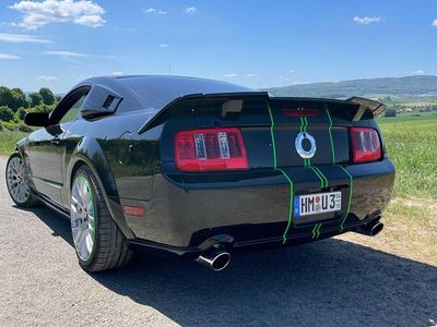 Schwarz Gebraucht 2005 Ford Mustang GT Coupé | 19.499 €