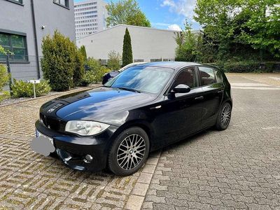 Second-hand BMW 116 109 CP (80 kW) 2006 Negru Hatchback