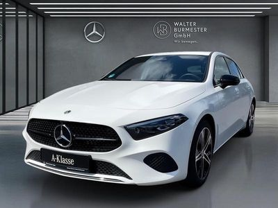 Gebraucht Mercedes A200 Night 163 PS (119 kW) 2023 Weiß Kleinwagen