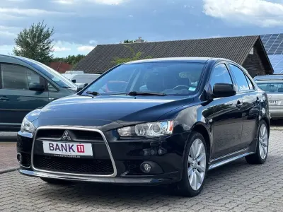 Gebraucht Mitsubishi Lancer Sportback Intense 143 PS (105 kW) 2010 Schwarz Limousine