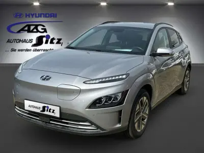 Gebraucht Hyundai Kona Advantage 100 kW (136 PS) 2023 Grau SUV