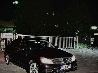 Gebraucht 2011 Mercedes C200 Avantgarde Limousine | 10.400 € (Fairer Preis)