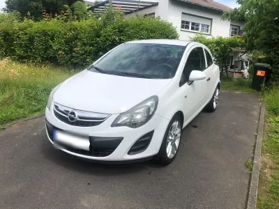 Gebraucht Opel Corsa 69 PS (50 kW) 2013 Weiß Kleinwagen