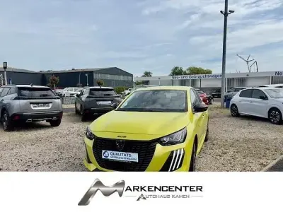 Gebraucht Peugeot 208 Style 101 PS (74 kW) 2025 Gelb Kleinwagen