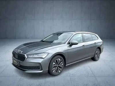 Gebraucht Skoda Superb Selection 150 PS (110 kW) 2025 Graphitegrau metallic Kombi