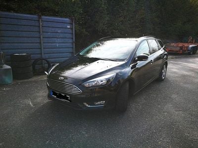 Gebraucht Ford Focus 150 PS (110 kW) 2015 Schwarz Limousine