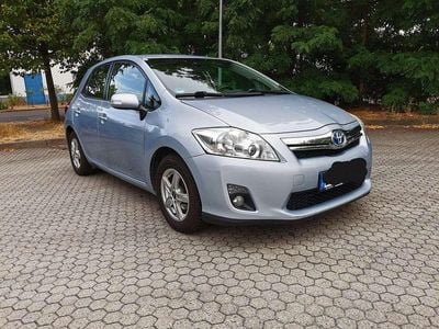 Toyota Auris Hybrid