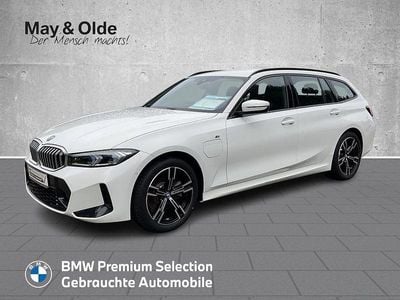 BMW 330e