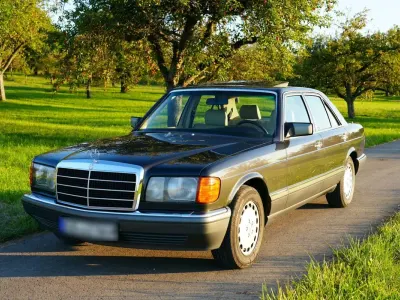 Gebraucht Mercedes 300 179 PS (131 kW) 1991 Grau Limousine