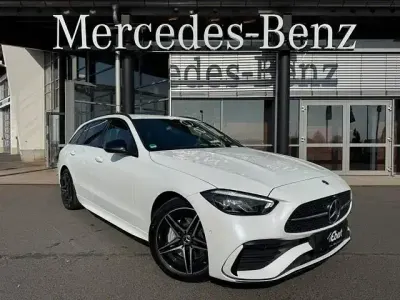 Używany Mercedes C300 AMG 265 KM (194 kW) 2024 Biały Sedan/Limuzyna