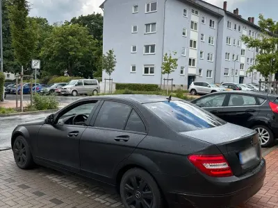 Gebraucht Mercedes C180 156 PS (114 kW) 2007 Schwarz Limousine