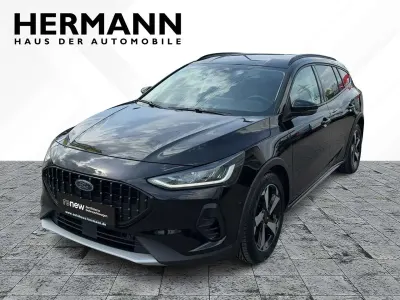 Gebraucht Ford Focus Active X 155 PS (114 kW) 2023 Schwarz Kombi