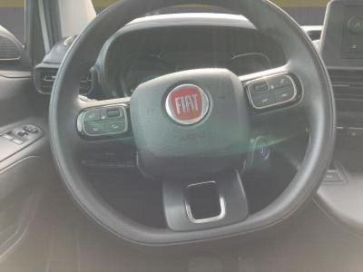 Second-hand Fiat e-Doblò L2 50 kWh 100 kW (136 CP) 2022 Alb Monovolum