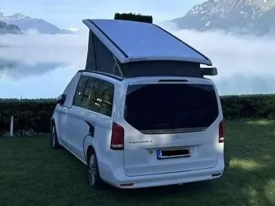 Gebraucht Mercedes V250 Marco Polo 190 PS (139 kW) 2023 Weiß Van / Kleinbus