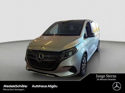 Silber Gebraucht 2024 Mercedes EQV300 Van / Kleinbus | 52.850 € (Etwas zu teuer)