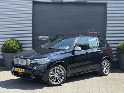 Gebraucht BMW X5 M50 Sport Line 381 PS (280 kW) 2016 Schwarz SUV