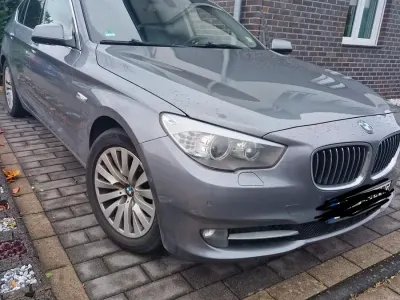 Gebraucht BMW 530 245 PS (180 kW) 2010 Grau Limousine
