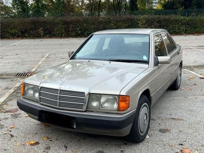 gebraucht Mercedes 190 w2012.0 H Zulassung ,Schiebedach, Klima...