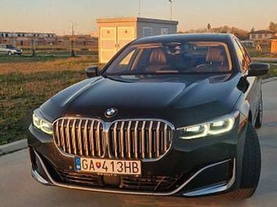 Gebraucht BMW 740 340 PS (250 kW) 2022 Schwarz Limousine