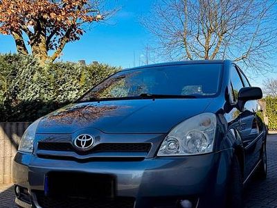 Gebraucht Toyota Corolla Verso 130 PS (95 kW) 2005 Grau Van / Kleinbus