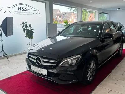 Gebraucht Mercedes C250 211 PS (155 kW) 2015 Obsidianschwarz  lack Kombi