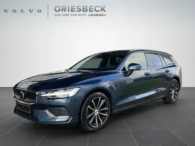 Brugt Volvo V60 Core 455 HK (334 kW) 2022 Blå Stationcar